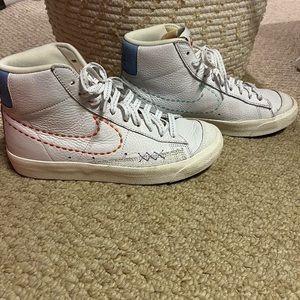 Nike blazers mid 77